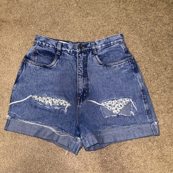 Vintage Bill Blass Mom Denim Jean Shorts - Picture 2 of 5